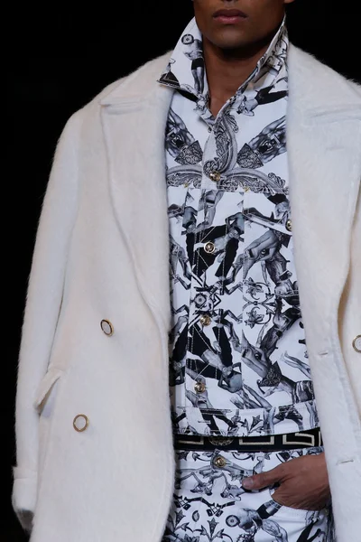 Look 6